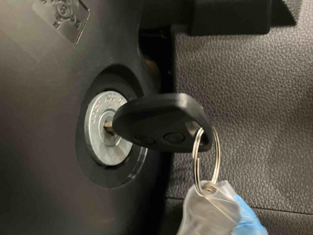 ハイゼットカーゴＤＸ運転席エアバック　衝突回避支援ブレーキ　ｉ−ｓｔｏｐ　レーンアシスト　スライドドア　ＡＢＳ　ラジオ　エアコン　パワーステアリング　パワーウィンドウ（山口県）の中古車