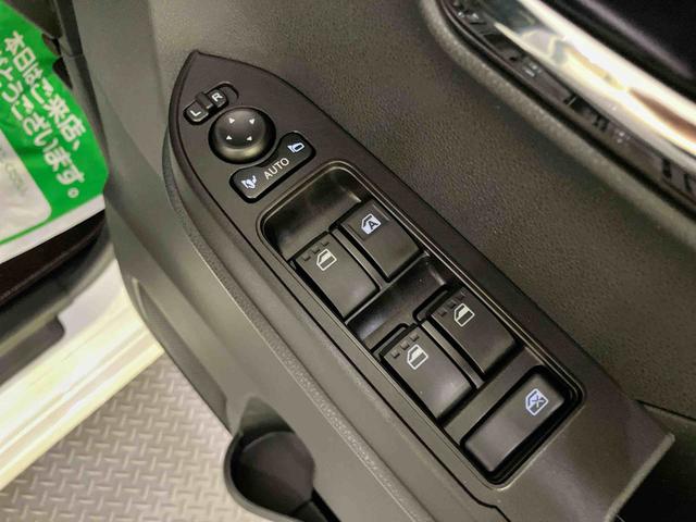 タントカスタムX両側オートスライドドア 衝突低減ブレーキ シートヒータ i−stop 電動格納ドアミラー LEDヘッドライト インテリキー レーンキープアシスト オートマチックハイビーム AW キーフリー ABS(山口県)の中古車
