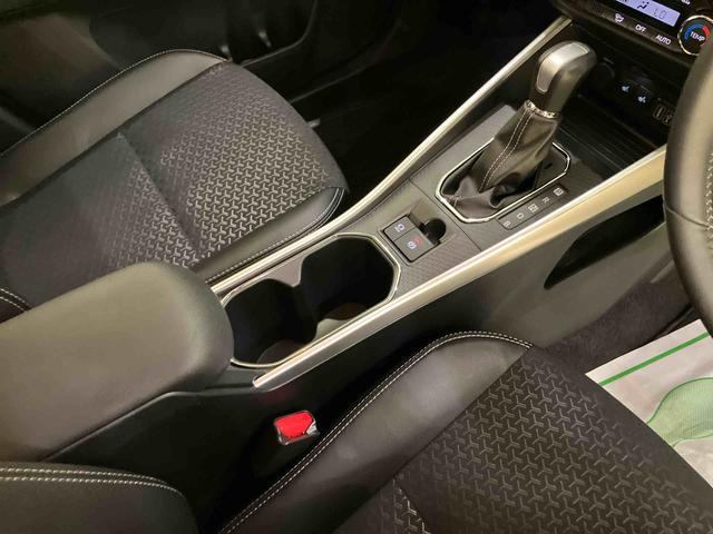 ロッキープレミアムG HEV追突被害軽減ブレーキ Rカメラ 追従走行 電動格納式ドアミラー Aストップ LEDヘッドライト アルミ 車線逸脱警報システム シートヒーター キーフリーシステム スマートキー オートハイビーム ABS(山口県)の中古車