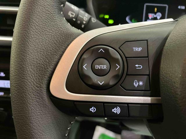 ロッキープレミアムG HEV追突被害軽減ブレーキ Rカメラ 追従走行 電動格納式ドアミラー Aストップ LEDヘッドライト アルミ 車線逸脱警報システム シートヒーター キーフリーシステム スマートキー オートハイビーム ABS(山口県)の中古車