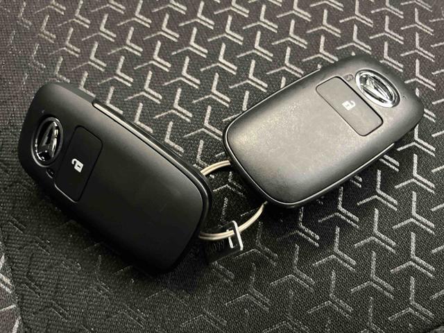 ロッキープレミアムG HEV追突被害軽減ブレーキ Rカメラ 追従走行 電動格納式ドアミラー Aストップ LEDヘッドライト アルミ 車線逸脱警報システム シートヒーター キーフリーシステム スマートキー オートハイビーム ABS(山口県)の中古車