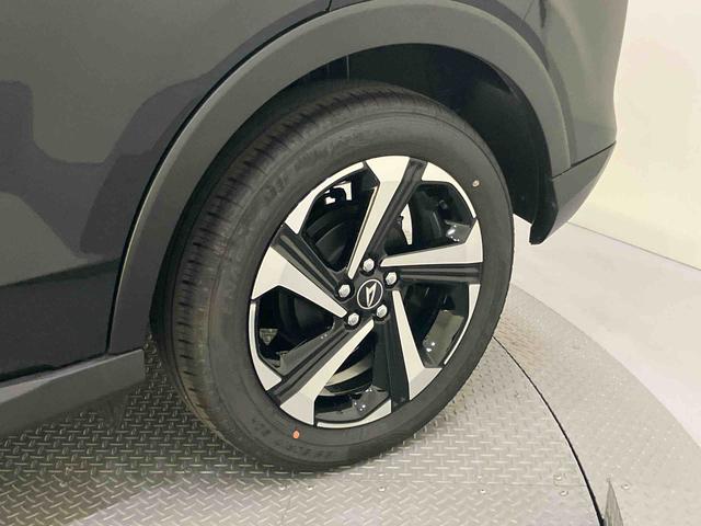 ロッキープレミアムG HEVアラウンドビューモニター 追突被害軽減ブレーキ 追従走行 電動格納式ドアミラー Aストップ LEDヘッドライト アルミ 車線逸脱警報システム シートヒーター キーフリーシステム スマートキー ABS(山口県)の中古車