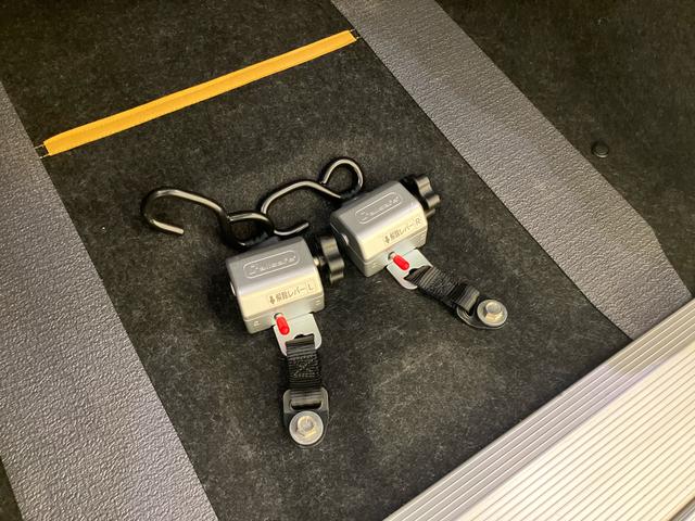 タントスローパーＸ福祉車両　スロープ　ウインチ　ＬＥＤヘッドランプ　電動格納ミラー　オートマチックハイビーム　シートヒーター　両側パワースライドドア　電動パーキングブレーキ（山口県）の中古車