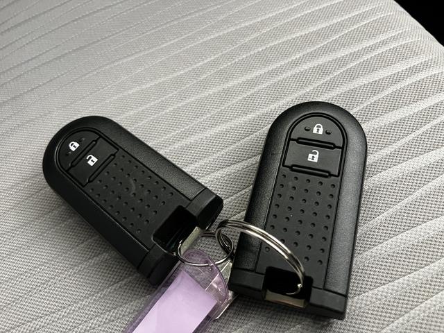 ミライースG SAIIIBluetoothオーディオ 衝突被害軽減B USB 車線逸脱警報装置 電格ミラー オートハイビーム リアカメラ シートH スマートキー キーレス LEDヘッド アイストップ アルミホイール ABS(山口県)の中古車