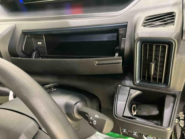 タントＸ誤発進抑制装置　ｉストップ　シートヒータ　電格ミラー　ＬＥＤヘッドライト　ＬＫＡ　スマートキー　キーフリー　オートマチックハイビーム　運転席エアバック　ＡＢＳ　アダプティブクルコン　パノラマモニタ（山口県）の中古車
