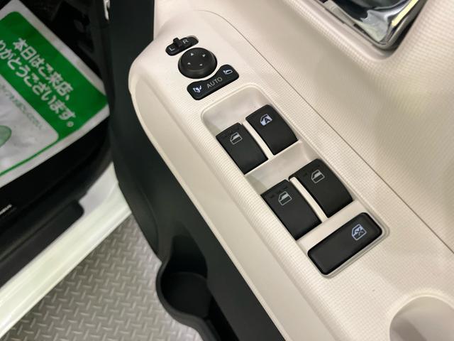 ムーヴキャンバスストライプスＧバックカメラ付　ハンズフリー両側電動ドア　スマキー　電動格納　エコアイドル　ＬＥＤヘッドライト　シートヒーター　キーフリー　ＡＢＳ　エアバック　エアコン　パワーステアリング　パワーウィンドウ（山口県）の中古車