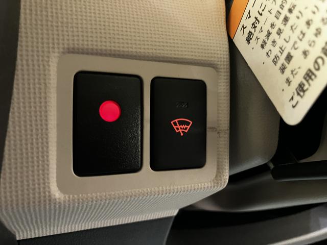 ムーヴキャンバスGブラックアクセントVS SAIII運転席エアバッグ 左右パワースライドドア 衝突軽減B 電格ミラー マルチカメラ Aストップ ワンオーナー車 レーンキープアシスト 運転席シートヒーター LED オートマチックハイビーム キーフリー(山口県)の中古車