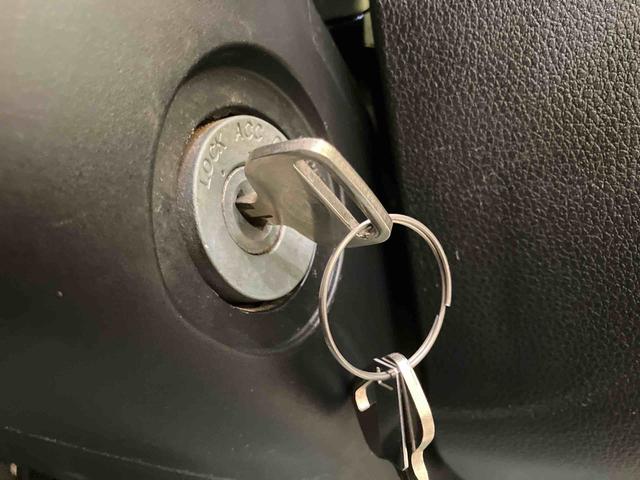 ハイゼットトラック 中古車 スタンダード　農用スペシャルメンテナンスノート　衝突軽減ブレーキ　ワンオーナー車　パートタイム４ＷＤ　禁煙車　パワステ　エアバッグ　エアコン　車線逸脱警報　ＡＢＳ　ＣＤチューナー　作業灯