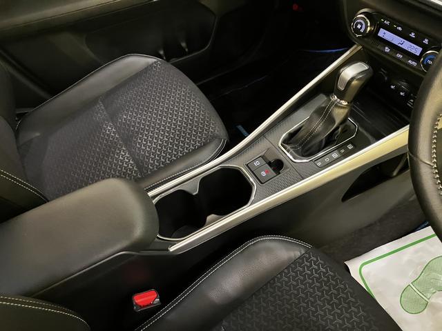 ロッキープレミアムＧ　ＨＥＶＡＨＢ　誤発進抑制　ワンオーナー　アラウンドビューモニター　ＬＥＤヘッドランプ　アダプティブクルーズコントロール　電動格納式ドアミラー　アルミホイール　アイドリングストップ　レーンキープアシスト（山口県）の中古車