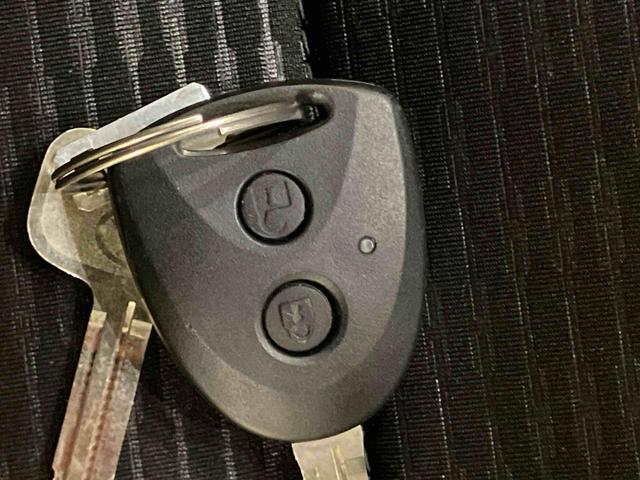 ハイゼットカーゴＤＸ衝突軽減Ｂ　車線逸脱警告　アイドリングストップ車　１オーナー　エアバッグ　ＡＢＳ　ラジオ　エアコン　パワーステアリング　パワーステアリング　両側スライドドア（山口県）の中古車