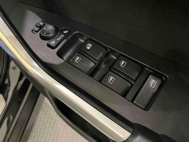 ロッキープレミアムGアイドリングストップ機能 キーレス レーンキープ 1オーナー車 シートヒータ オートマチックハイビーム ACC アルミ ドライブレコーダー ABS エアバック パノラマモニター付き 被害軽減ブレーキ(山口県)の中古車