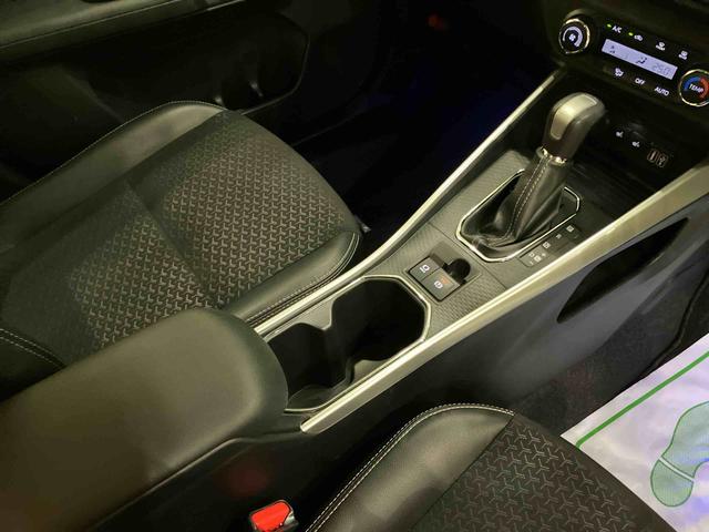 ロッキープレミアムGアイドリングストップ機能 キーレス レーンキープ 1オーナー車 シートヒータ オートマチックハイビーム ACC アルミ ドライブレコーダー ABS エアバック パノラマモニター付き 被害軽減ブレーキ(山口県)の中古車