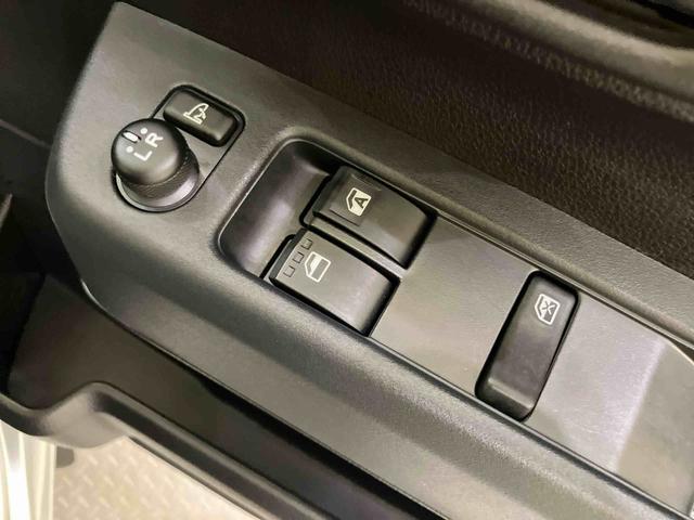ハイゼットカーゴクルーズアイスト　両側手動スライドドア　車線逸脱防止　電動ミラー　ＡＢＳ　運転席エアバッグ　衝突軽減ブレ−キ　エアコン　パワーステアリング　パワーウィンドウ　アイドリングストップ（山口県）の中古車
