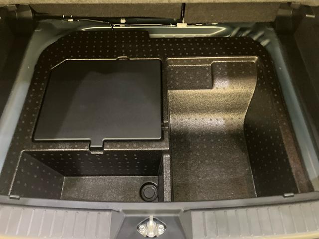 ロッキープレミアムＧ　ＨＥＶＡＨＢ　誤発進抑制　アラウンドビューモニター　ＬＥＤヘッドランプ　アダプティブクルーズコントロール　電動格納式ドアミラー　アルミホイール　アイドリングストップ　レーンキープアシスト　シートヒーター（山口県）の中古車