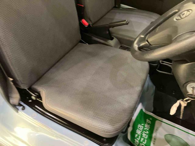 ハイゼットトラックスタンダードワンオーナー車 整備記録簿 パワステ 切替式4WD エアコン エアバック 5MT ラジオ(山口県)の中古車