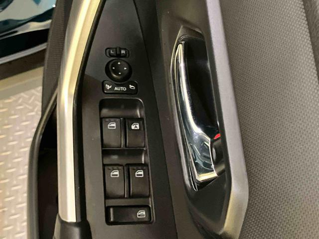 ロッキープレミアムＧ　ＨＥＶＡＨＢ　誤発進抑制　バックモニタ−　ＬＥＤヘッドランプ　アダプティブクルーズコントロール　電動格納式ドアミラー　アルミホイール　アイドリングストップ　レーンキープアシスト　シートヒーター　キーフリー（山口県）の中古車