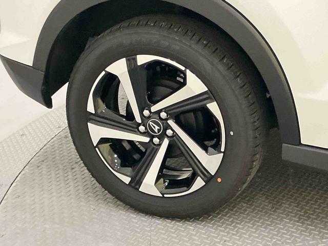 ロッキープレミアムG HEV衝突回避支援システム Rカメラ LEDヘッドランプ アダプティブクルーズコントロール アルミ レーンキープ 電動格納式ドアミラー キーフリー アイドリングストップ シートヒーター オートハイビーム(山口県)の中古車