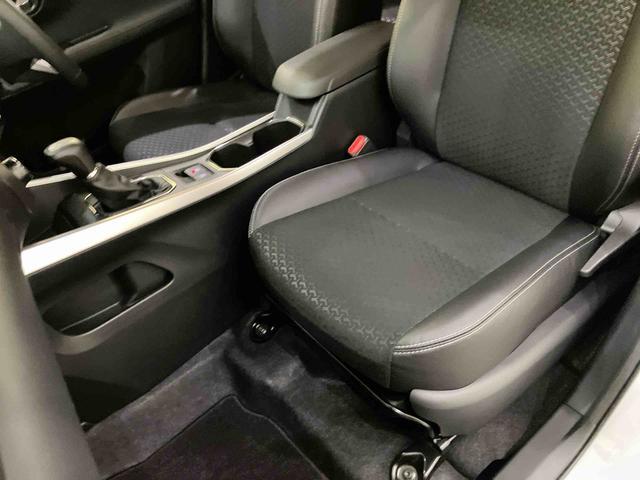ロッキープレミアムG HEV衝突回避支援システム Rカメラ LEDヘッドランプ アダプティブクルーズコントロール アルミ レーンキープ 電動格納式ドアミラー キーフリー アイドリングストップ シートヒーター オートハイビーム(山口県)の中古車