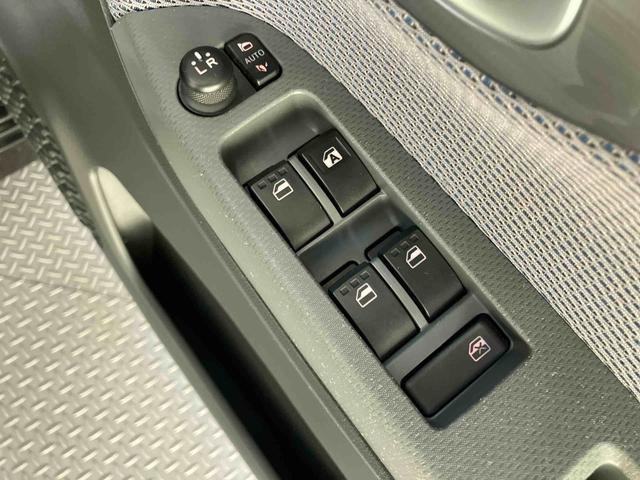 ムーヴカスタム　ＸｅｃｏＩＤＬＥ　１オーナー　オートハイビーム　カーナビ　衝突被害軽減ブレーキ　キーフリーシステム　スマキー　ＡＢＳ　禁煙車　ＬＥＤ　電動格納ミラー　アルミホイール　記録簿（山口県）の中古車