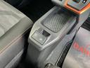 運転席助手席エアバッグ　被害軽減ブレーキ　Ｉストップ　スマートキー＆プッシュスタート　禁煙　車線逸脱防止　点検記録簿　１オーナー　ナビＴＶ　ＥＴＣ　盗難防止システム　オートマチックハイビーム　ＡＢＳ（山口県）の中古車
