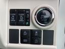 衝突軽減ブレーキ　インテリキー　電動格納ミラー　Ｗ電動ドア　ＬＥＤヘッド　オートハイビーム　オートライト　ワンオーナー　盗難防止システム　ナビＴＶ　キーフリーシステム　レーンアシスト　記録簿　ＡＢＳ（山口県）の中古車