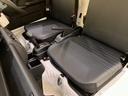ラジオ　追突被害軽減ブレーキ　パワステ　エアコン　４ＷＤ　レーンキープ　オートライト　ＡＢＳ　ＳＲＳ（山口県）の中古車