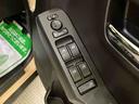 誤発進抑制装置　インテリキー　ムーンルーフ　電動格納ドアミラー　レーンアシスト　前席シートヒーター　クルーズコントロール　キーフリー　ＬＥＤヘッドランプ　オートマチックハイビーム　アルミホイール（山口県）の中古車