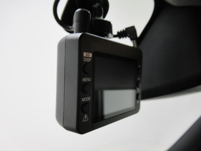 ハイゼットカーゴクルーズターボバックモニター　７インチナビ　ドライブレコーダー　両側スライドドア　Ｂｌｕｅｔｏｏｔｈ　オートライト　キーフリー　アイドリングストップ　衝突被害軽減システム　レーンアシスト　オートマチックハイビーム（岡山県）の中古車