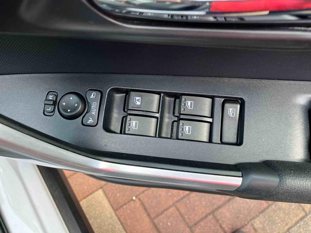 ロッキープレミアムＧ　ＨＥＶ（山口県）の中古車