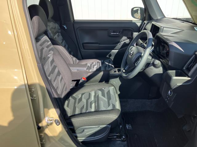 タフトＧ　ダーククロムベンチャーキーフリー　アルミ　禁煙車　スマートキー　ガラスルーフ　ＡＢＳ　エアバック（山口県）の中古車