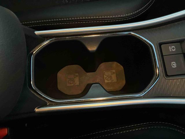 ロッキープレミアムＧ　ＨＥＶ（山口県）の中古車