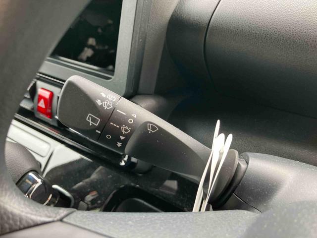 タントカスタムＸ　バックカメラ　シートヒーター衝突安全ボディ　衝突被害軽減　禁煙　ＡＵＴＯライト　ＬＥＤヘッド　両側自動スライドドア　アイドリングＳ　オートＬＥＤ　Ｓヒーター　アルミホイール　セキュリティアラーム　キ−フリ−　レーンキープ（山口県）の中古車