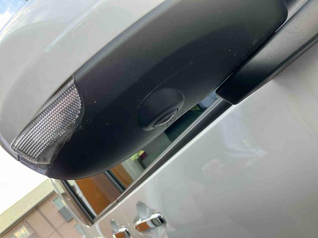 タントカスタムＲＳ　パノラマモニター　シートヒーターオートハイビーム　衝突安全ボディ　車線逸脱警報装置　禁煙　ＡＷ　セキュリティアラーム　ＬＥＤライト　Ｂカメラ　コーナーソナー　アイドリングＳ　アラウンドビュー　タ−ボ　オートライト　シートヒーター（山口県）の中古車