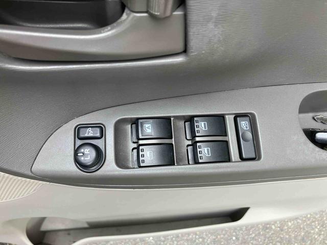 タントＸ　ＳＡ　ナビ　両側電動ドア衝突回避ブレーキ　禁煙　盗難警報装置　両側電動ドア　衝突安全ボディ　ベンチシート　アイドリングＳＴＯＰ　オートライト　定期点検記録簿　キーレス　ＢＬＵＥＴＯＯＴＨ（山口県）の中古車