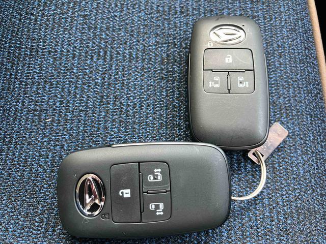ムーヴキャンバスセオリーＧターボ　パノラマモニター　シートヒーターバックモニター　シートヒータ　車線逸脱警報　ＬＥＤヘッドライト　ターボ　盗難防止システム　禁煙　キーフリーシステム　オートライト　アイドリングストップ　ベンチシート　全周囲モニター（山口県）の中古車