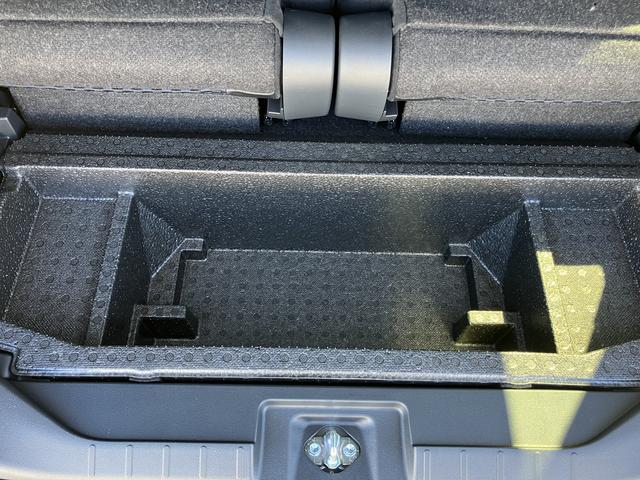 タントカスタムＲＳ　パノラマモニター　シートヒーターＩストップ　シートヒータ　盗難防止　オートライト　ＬＥＤライト　衝突安全ボディ　ベンチシート　ターボ付　パノラマモニター　衝突安全ブレーキ（山口県）の中古車