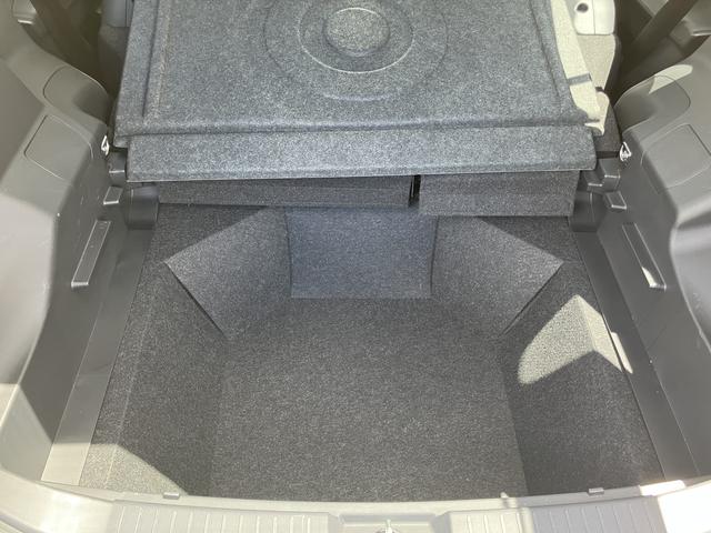 ロッキープレミアムＧ　ディスプレイオーディオ　パノラマモニター盗難防止システム　バックモニター　キーフリーシステム　オートハイビーム　オートライト　ＬＥＤランプ　レーンアシスト　シートヒーター（山口県）の中古車