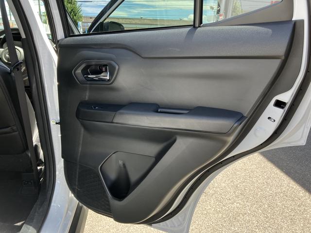 ロッキープレミアムＧ　ディスプレイオーディオ　パノラマモニター盗難防止システム　バックモニター　キーフリーシステム　オートハイビーム　オートライト　ＬＥＤランプ　レーンアシスト　シートヒーター（山口県）の中古車