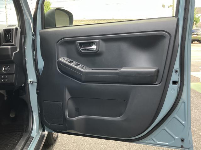 タフトＧ　ダーククロムベンチャー　シートヒーター　バックカメラガラスルーフ　衝突安全ボディ　シートヒーター付き　盗難防止システム　キーフリー　オートライト　誤発進抑制装置　ＬＥＤライト　レーンキープアシスト　リアカメラ　記録簿　アルミ　コーナーソナー　禁煙車（山口県）の中古車