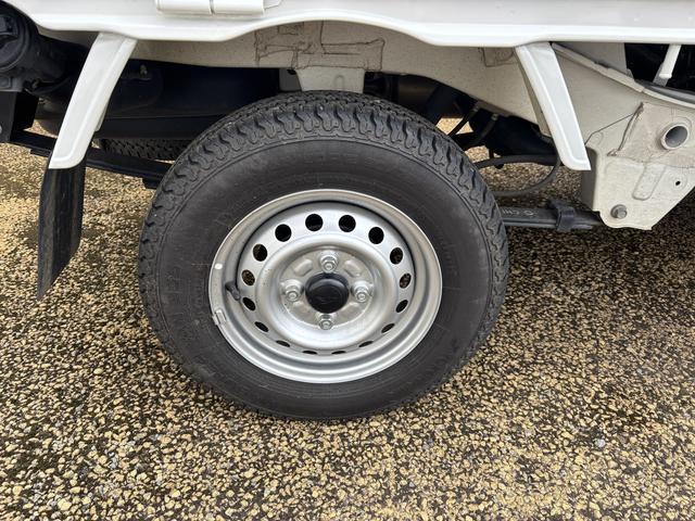 ハイゼットトラックスタンダード５ＭＴ　ダブルエアバッグ　パートタイム４ＷＤ　衝突軽減システム　レーンアシスト　ＡＢＳ（鹿児島県）の中古車