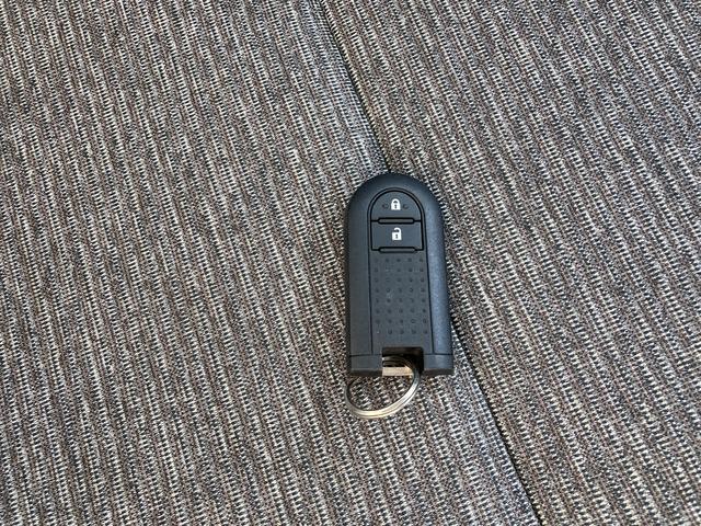 ミラトコットＸ　ＳＡIIIプッシュスタートスイッチ　電子カードキー　レーンキープ　オートハイビーム　ＡＢＳ　衝突軽減ブレーキサポート　ＣＤプレーヤー（鹿児島県）の中古車