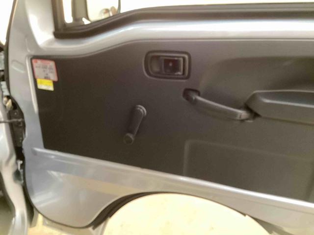 ハイゼットトラックスタンダードＳＡIIIｔ５速ＭＴ車　４ＷＤ車　衝突被害軽減システム　エアコン　パワステ　ＣＤプレーヤー（鹿児島県）の中古車