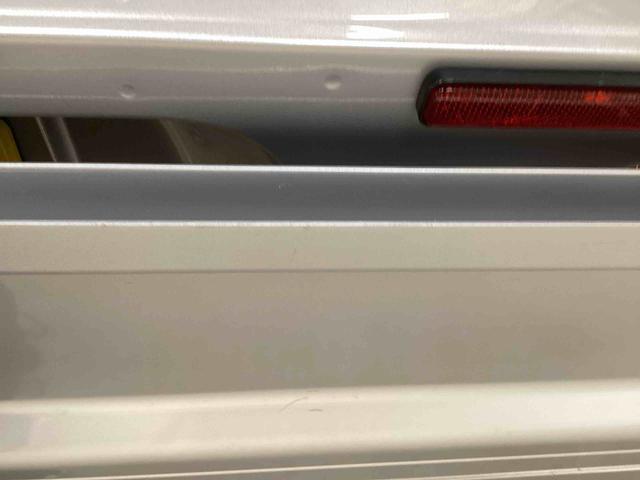 ハイゼットトラックスタンダードＳＡIIIｔ５速ＭＴ車　４ＷＤ車　衝突被害軽減システム　エアコン　パワステ　ＣＤプレーヤー（鹿児島県）の中古車