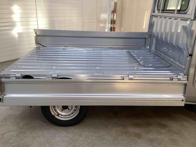 ハイゼットトラックスタンダードＳＡIIIｔ５速ＭＴ車　４ＷＤ車　衝突被害軽減システム　エアコン　パワステ　ＣＤプレーヤー（鹿児島県）の中古車