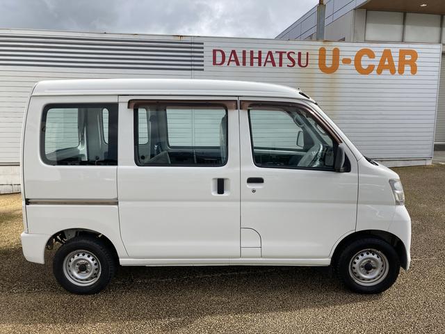 ハイゼットカーゴスペシャルインパネ５速マニュアルミッション車　運転席エアバッグ　助手席エアバッグ　両スライドドア　エアコン　パワステ　カーナビゲーション（鹿児島県）の中古車
