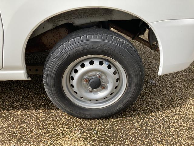 ハイゼットカーゴスペシャルインパネ５速マニュアルミッション車　運転席エアバッグ　助手席エアバッグ　両スライドドア　エアコン　パワステ　カーナビゲーション（鹿児島県）の中古車