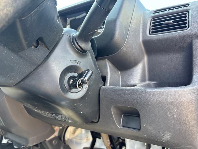 アクティトラックSDX5速MT車 4WD車 エアコン パワステ パワーウィンドウ リモコンキー(鹿児島県)の中古車