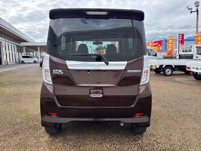 eKスペースカスタムカスタムT e−アシストインパネシフト 電子カードキー アルミホイール ABS キーフリーシステム 運転席エアバッグ 助手席エアバッグ(鹿児島県)の中古車