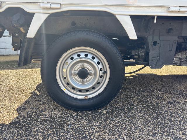 ミニキャブトラックみのり5速MT車 4WD車 エアコン パワステ CDプレーヤー(鹿児島県)の中古車