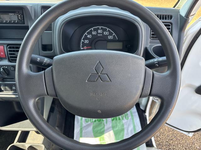 ミニキャブトラックみのり5速MT車 4WD車 エアコン パワステ CDプレーヤー(鹿児島県)の中古車